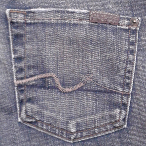 7FAM Bootcut Jeans - Picture 2 of 8